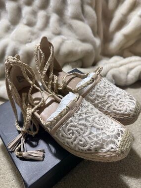 Nanette Lepore Cream Crochet Espadrille Lace-Up Flats